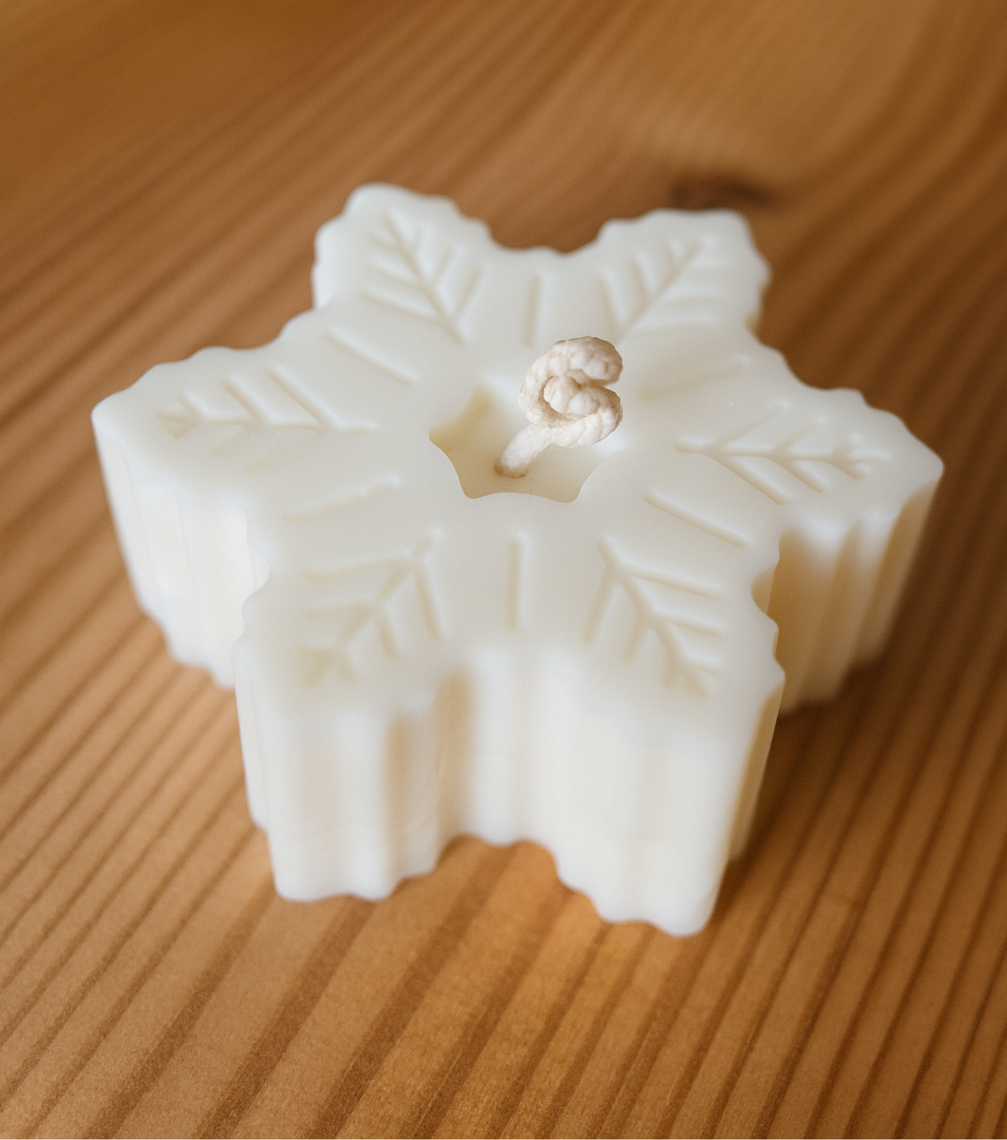 Snowflake Candle – Rapeseed & Coconut Wax